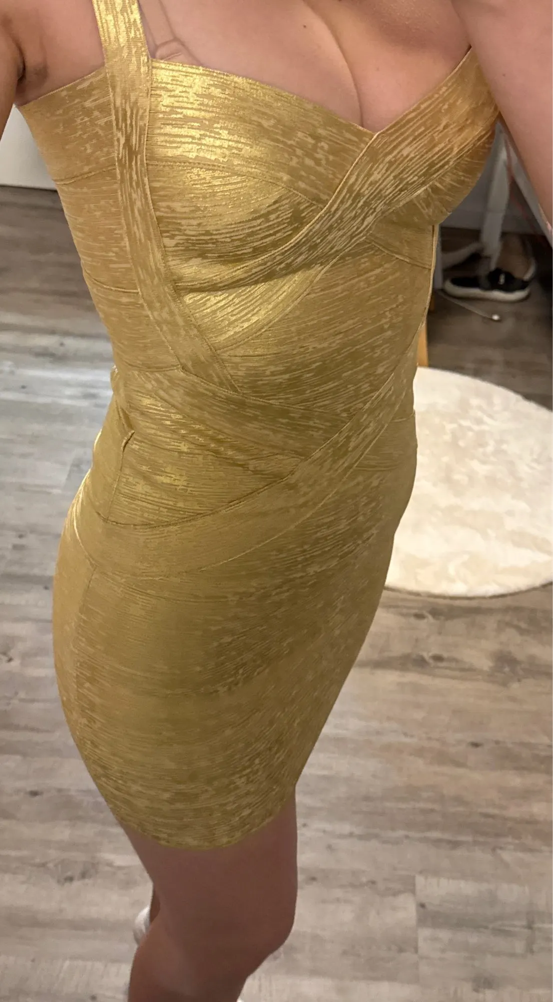 Glamorous Gold High Waist Mini Bodycon Dress for Parties photo review