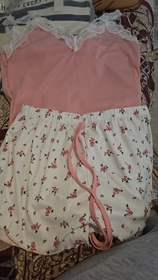 Pink Lace V-Neck Pajama Set: Soft Cami & Shorts Duo photo review