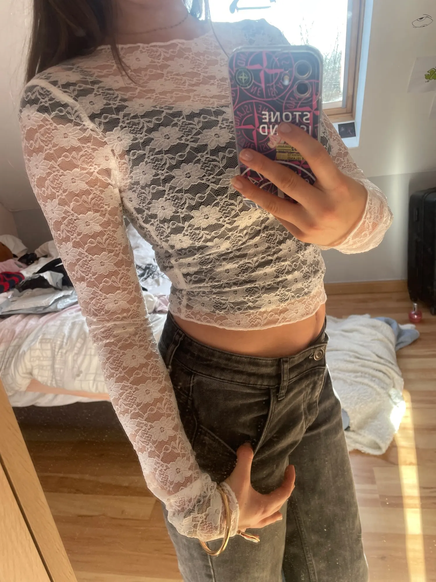 Lace-Trimmed Long Sleeve Crop Top for Unforgettable Nights photo review