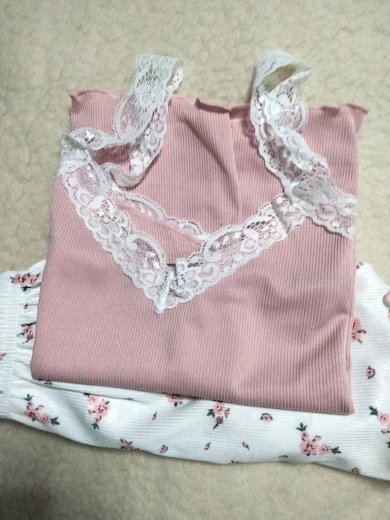 Lace-Trimmed Two-Piece Camisole & Shorts Sleep Set photo review
