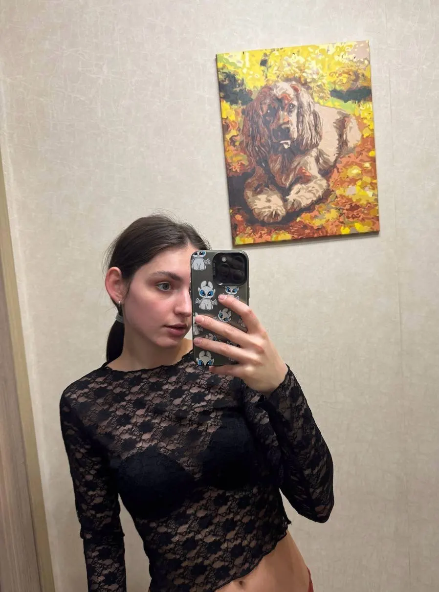 Lace-Trimmed Long Sleeve Crop Top for Unforgettable Nights photo review