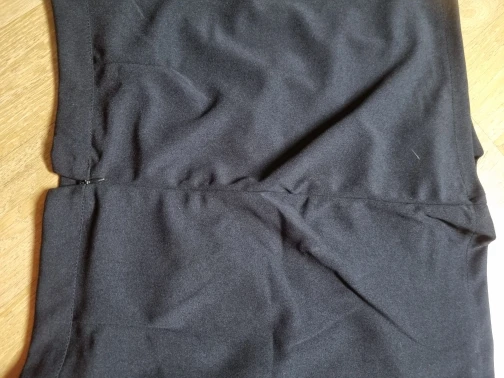 Trendy Black A-Line Mini Skirt High Waist Side Slit Korean photo review