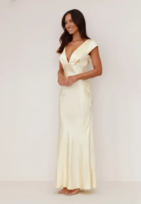 Summer Fashion New Women's Elegant Dress Commuting Style Deep V ming Medium Long Style Temperament Dress