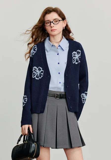 TOYOUTH Women Knitted Cardigan Autumn New Green Velvet V Neck Single Breasted Woolen Sweater Tops