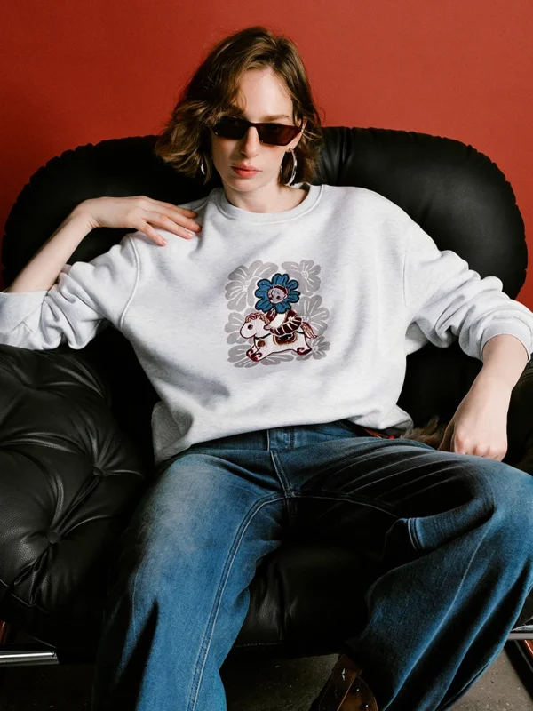 TOYOUTH Mengzhu Daji New Year Co branded Hoodie for Women Winter New Pellet Fleece Velvet Loose Year of the Horse Top