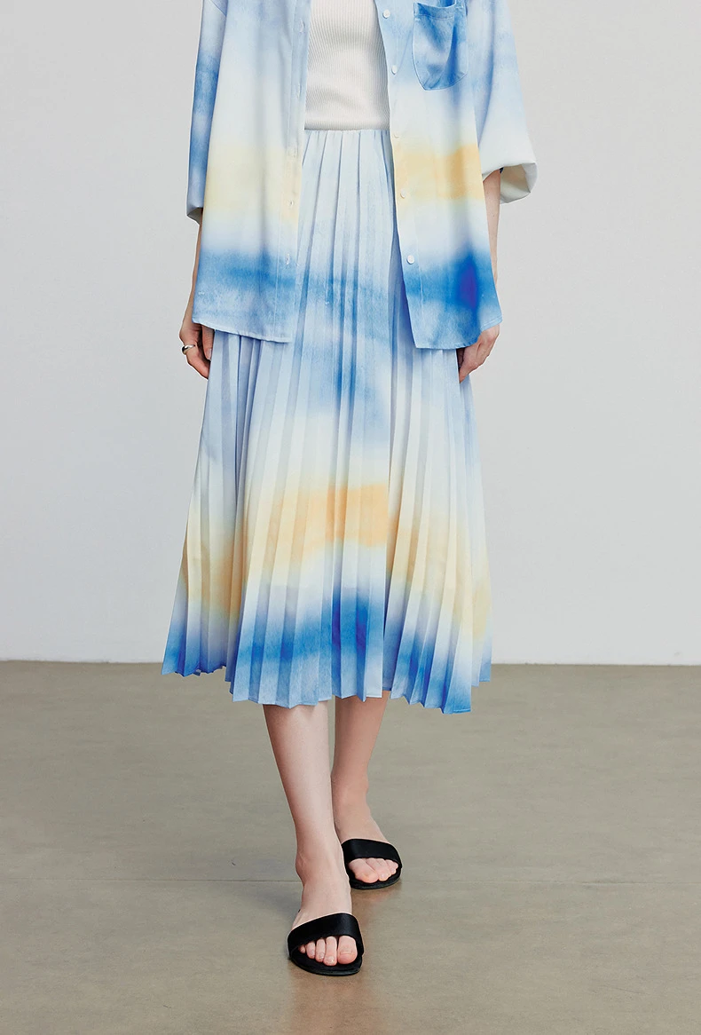 kf-Sf15d5bee52564b0aa6160e191ff95af1U TOYOUTH Women Skirt Autumn New Vacation Style Romantic Gradient Print Pleated A Line Umbrella Skirt