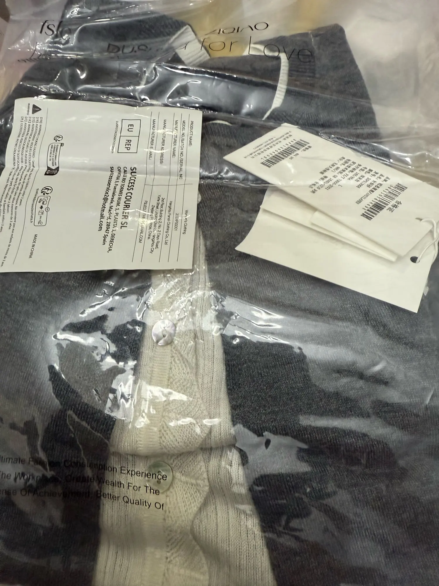 A85e00a0dced5480da4f5b34d9e96d2b3m