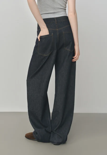 Design Relaxed High Waist Jeans Women's Autumn New Arrival Slashed Jeans Trousers 25FS13105