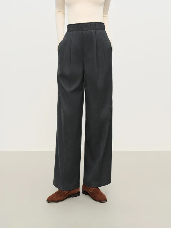 Relaxed Straight-Leg Casual Trousers in Dark Grey