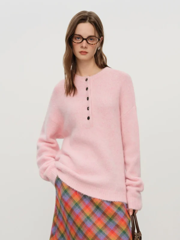 Alpaca Blend Henley Sweater in Soft Pink with Regular Fit