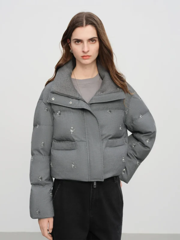 Beaded Warmth Short Down Vest for Stylish Layers