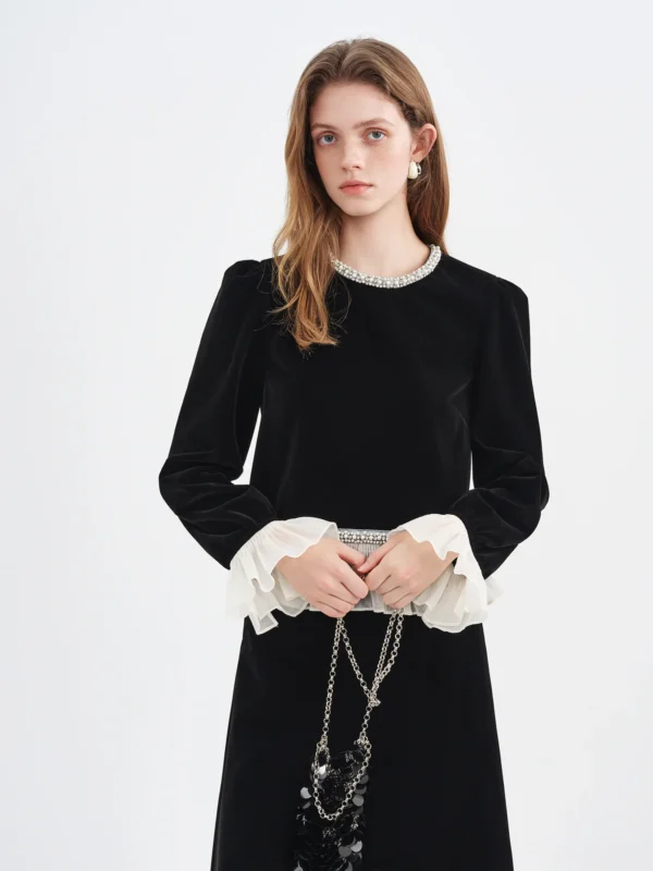 FSLE Winter Women's Black Velvet Short Set Beaded Round Neck Top Skirt Petite Friendly Outfit for Holiday Parties