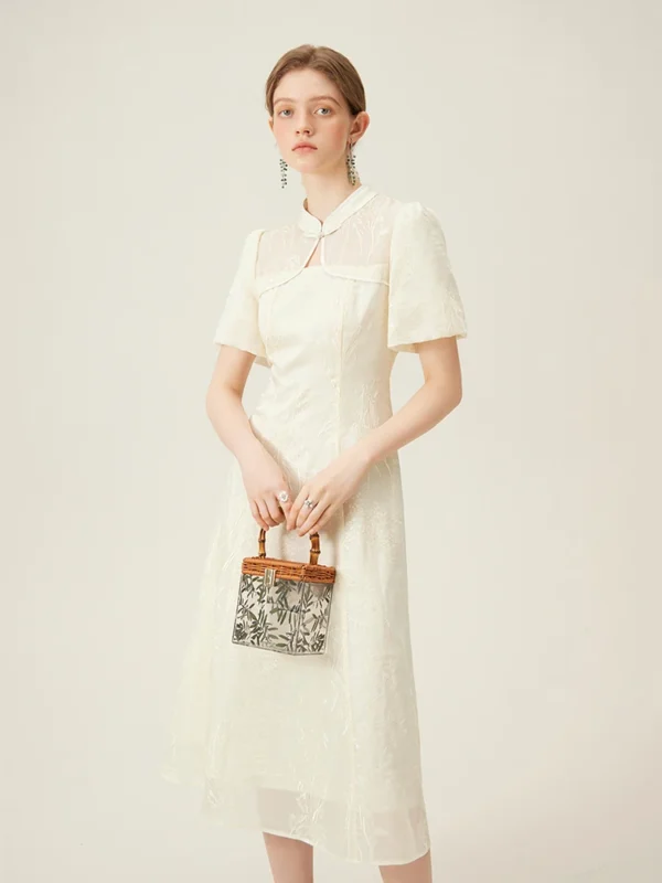 New Chinese Style Light National Embroidered Dress for Women Chic Summer Improvement Cheongsam Female 24FS12061