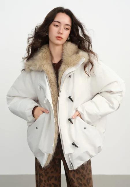 Winter Women Short Barn Style Jacket Oversized Utility Parka Coat Plush Fur Collar Multi Pockets for Casual Comfort