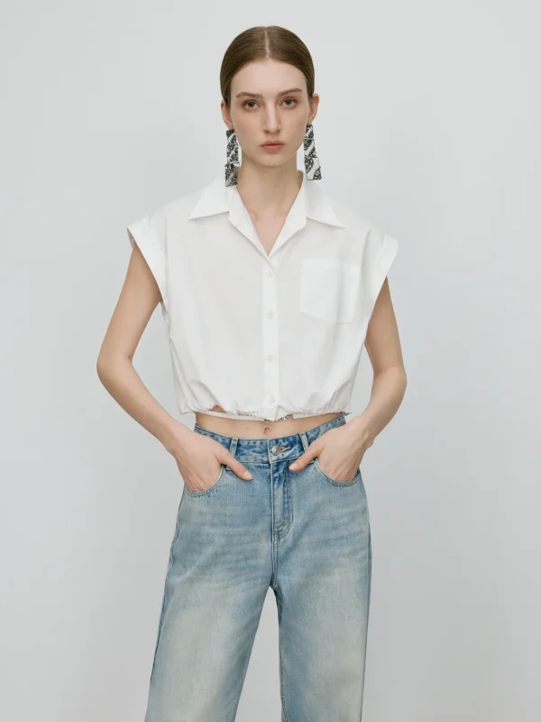 FSLE 【Premium Series】White Crop waist Sleeveless Shirt Summer New Arrival Chic Blouse 25FE12029