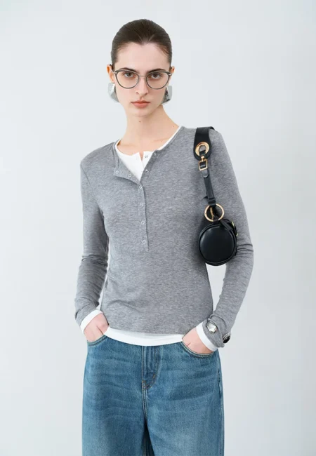 FSLE 【Premium Series】Fake Two Knitted T shirts Spring New Round Neck Hooded Casual Loose T shirt 25FS11320