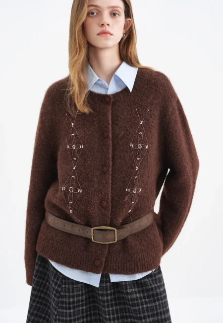 FSLE【Premium Series】 Winter Women Vintage Beaded Round Neck Knit Cardigan Retro Rhinestone Sweater Elegant Pearl Blouse