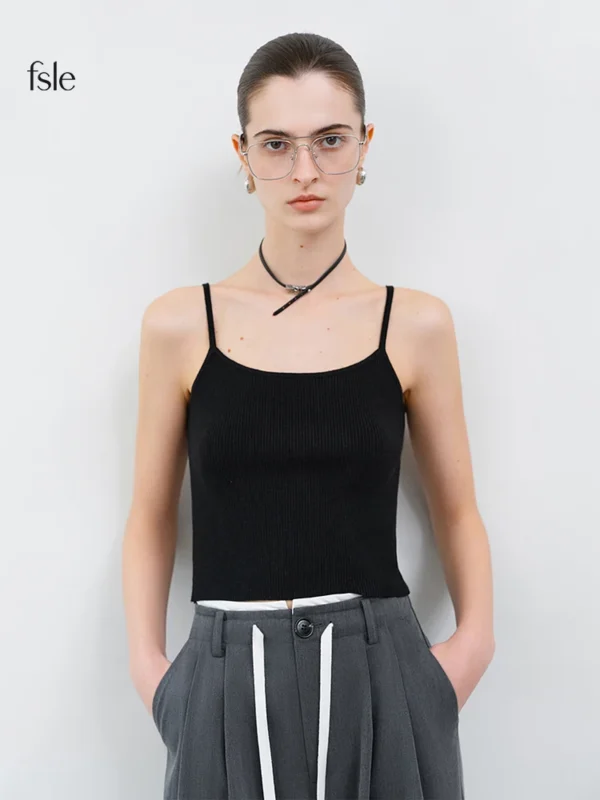 Elegant Basic Inner Suspenders for Women in Black and White